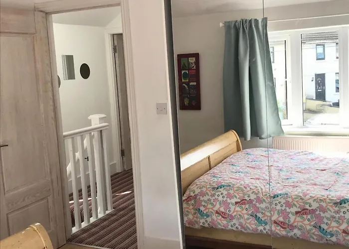Spacious 3 Bed Townhouse In Dublin 12